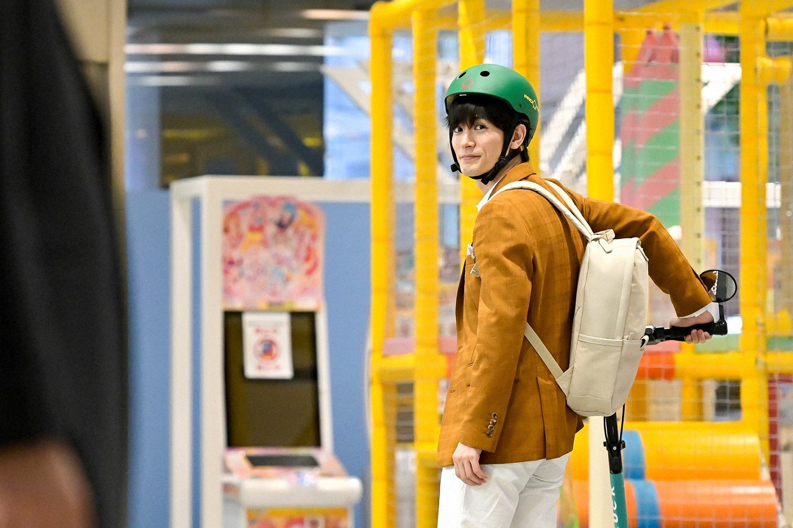 三浦春馬さん「おカネの切れ目が恋のはじまり」第1話より（C）TBS