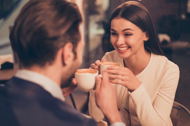 ずっと話していたい！モテる女性の「会話術」３つのポイント