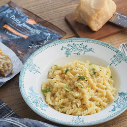 水で煮るだけ!? 業務スーパーの「即席パスタ」が手軽すぎる