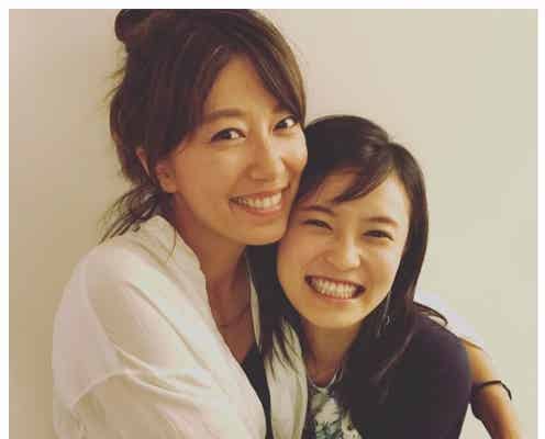 里田まい、小島瑠璃子とハグショット!再会に愛息子の反応は?