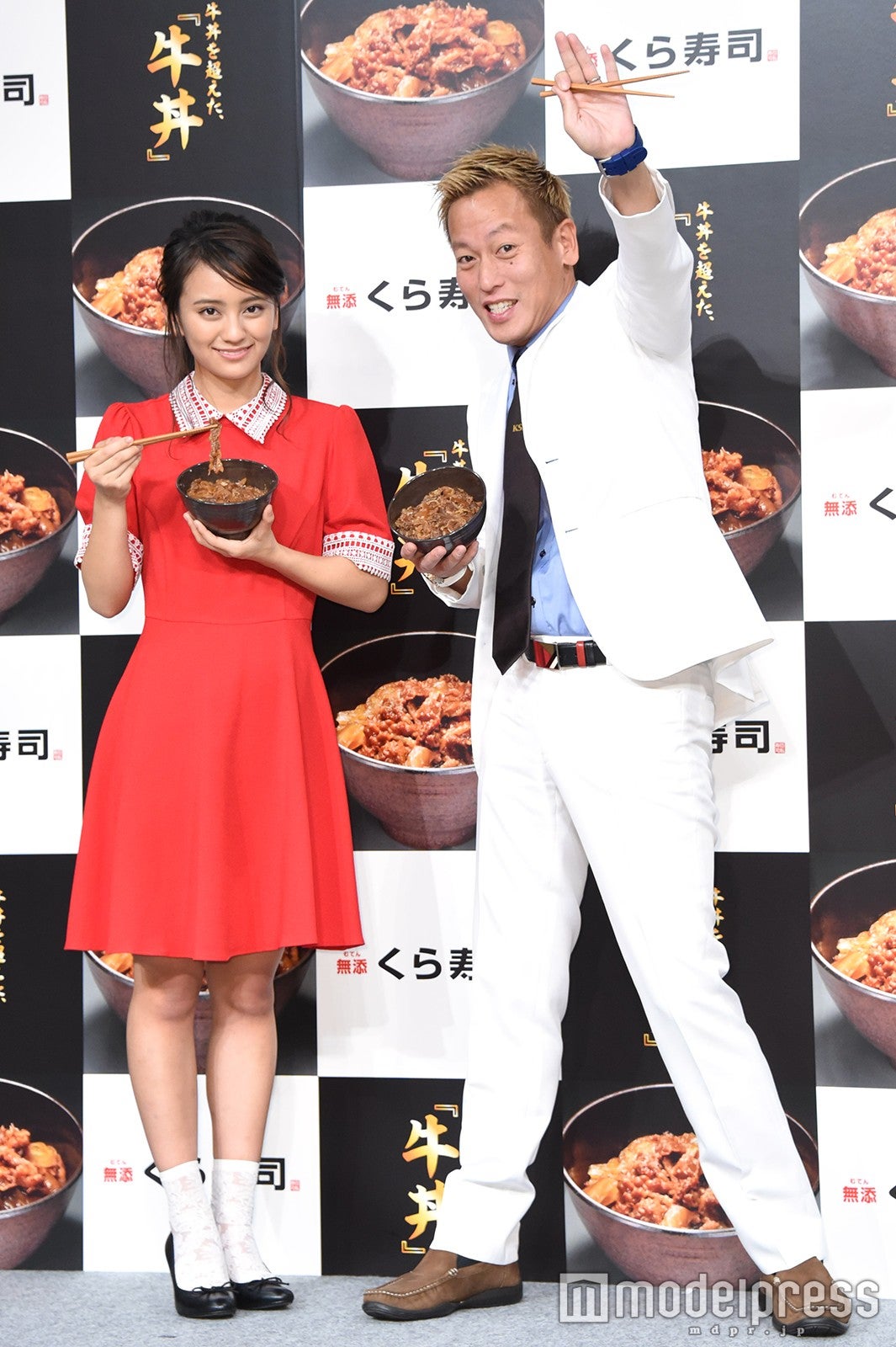 岡田結実、じゅんいちダビッドソン（C）モデルプレス