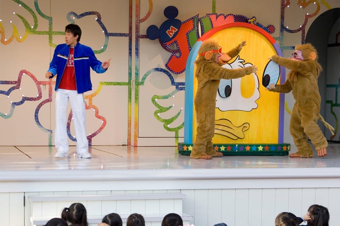 「スーパードゥーパー・ジャンピンタイム」(C)Disney