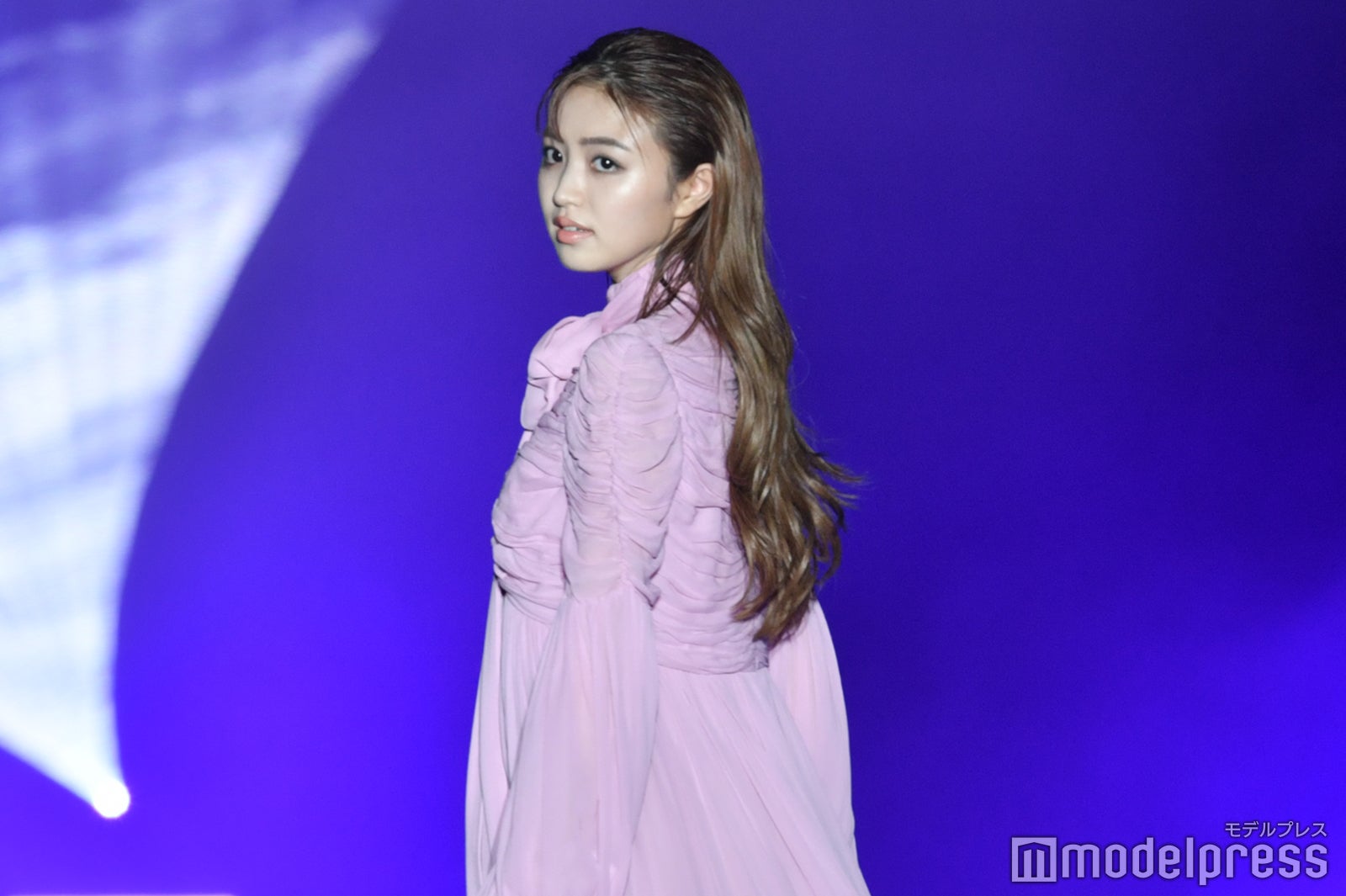 （C）モデルプレス