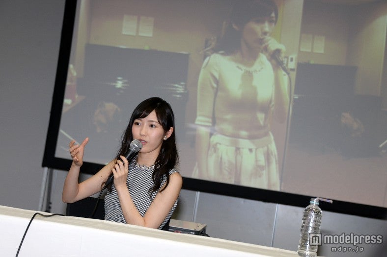 絶対に見せなかったというボイトレの様子を公開