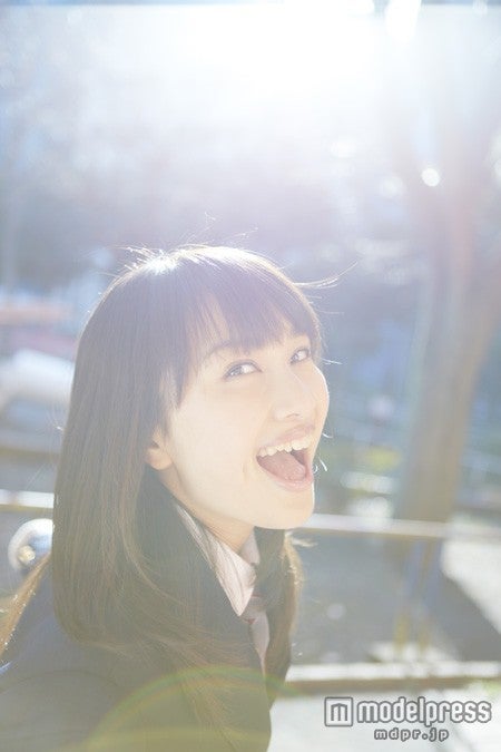 ももクロ夏菜子 早見あかり 最後の制服姿で 卒業 語る モデルプレス ももクロ夏菜子 早見あかり 最後の制服姿で 卒業 語る モデルプレス