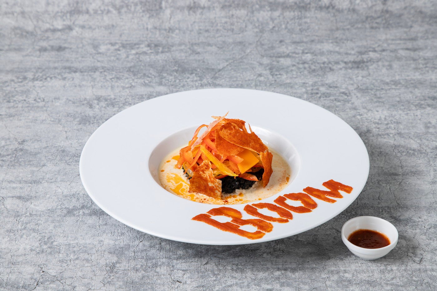 爆豪勝己の BOOM 担々ミートライス1,790円（税込）（C）堀越耕平／集英社