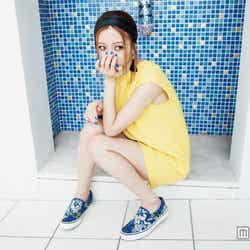 「VANS」とコラボレーションしたスニーカーは4月26日より順次発売予定