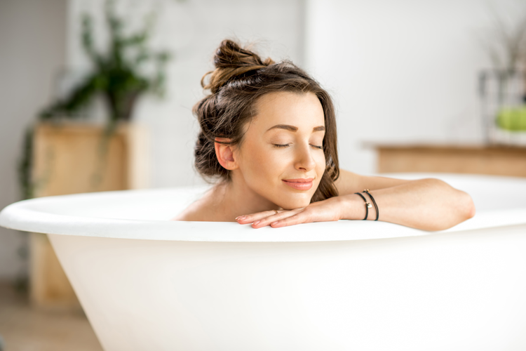 熱いお風呂は逆効果！？乾燥しない為の肌に優しい入浴方法