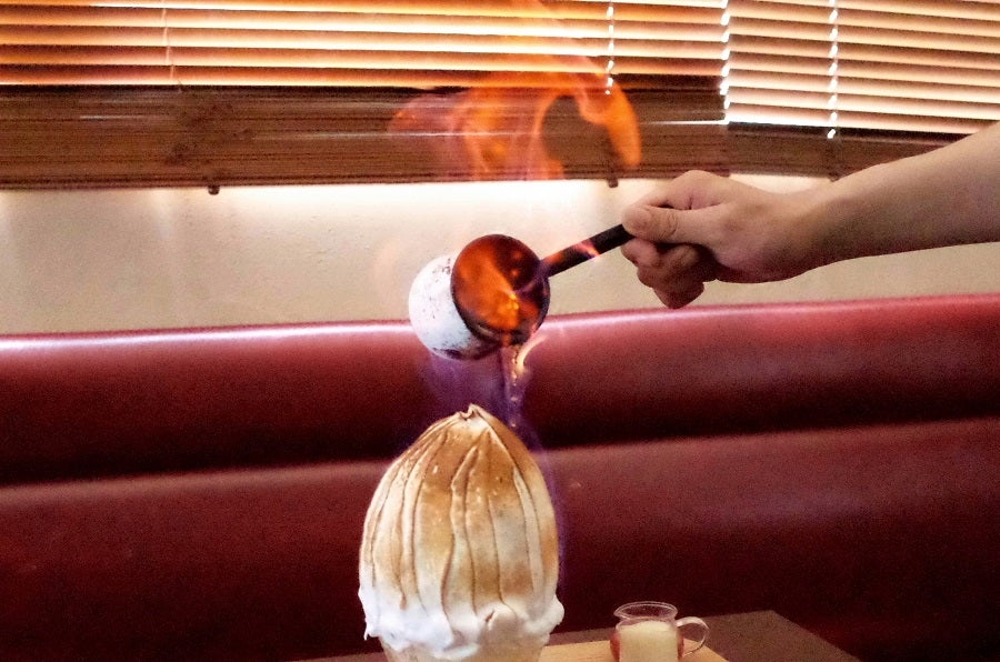 Cafe Lumiere焼き氷