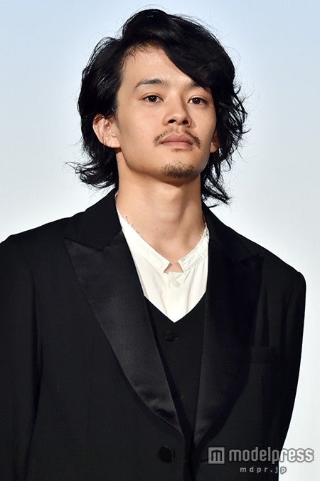 松坂桃李 もう一回やれって言われても嫌 過酷なアクションシーンに本音 モデルプレス