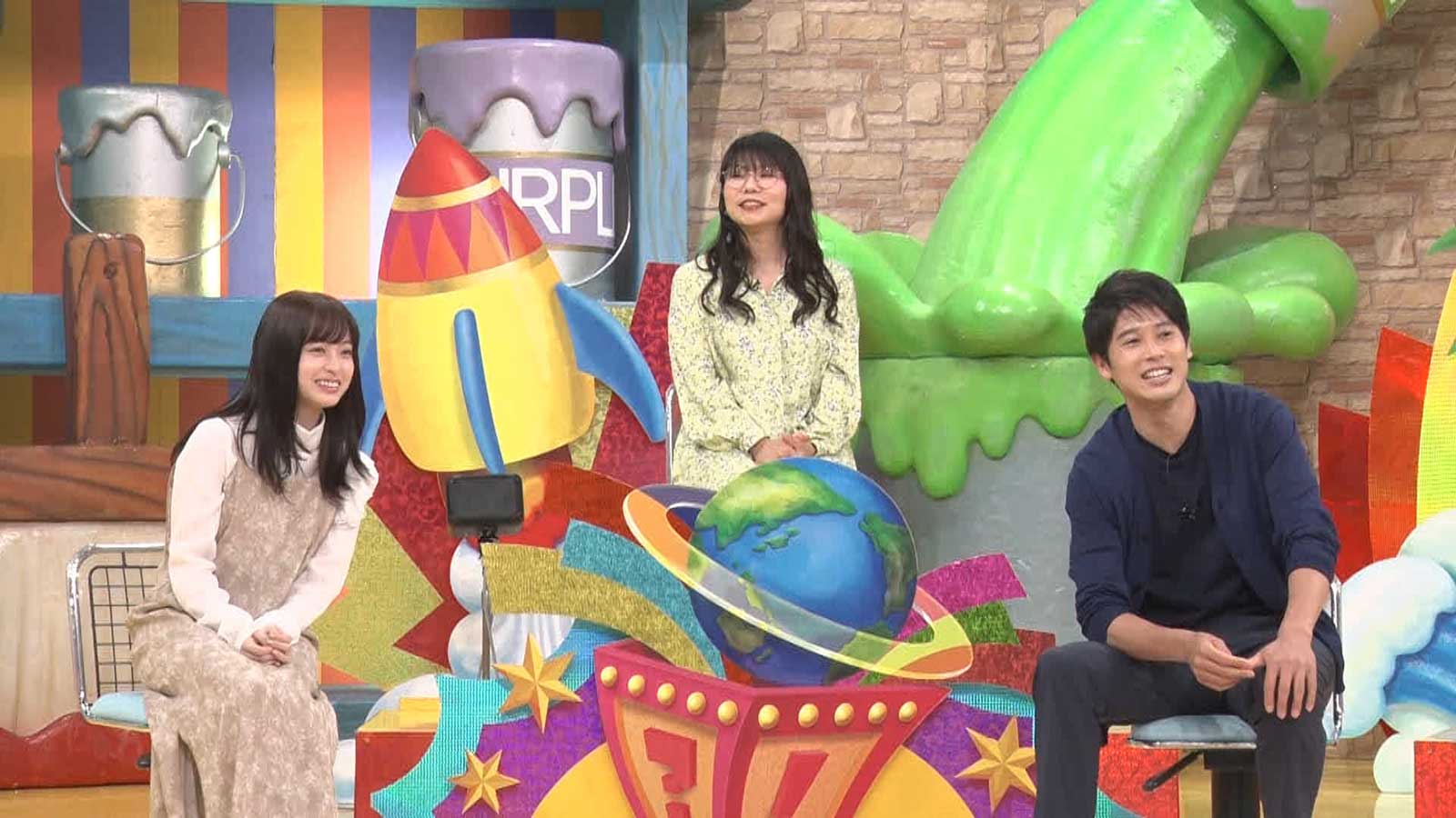 （左から）橋本環奈、山崎ケイ、内田篤人 （C）日本テレビ