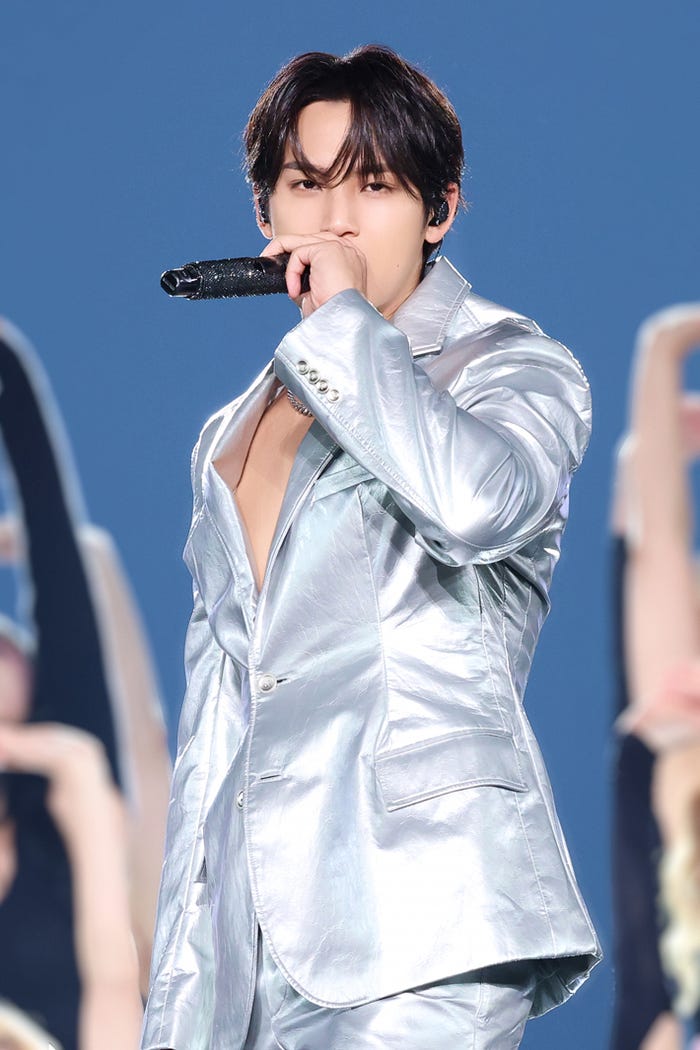 MINGYU(ミンギュ)(P)&(C)PLEDIS Entertainment