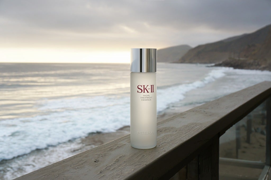 肌から自信を手に入れるなら「フェイシャル トリートメント エッセンス」