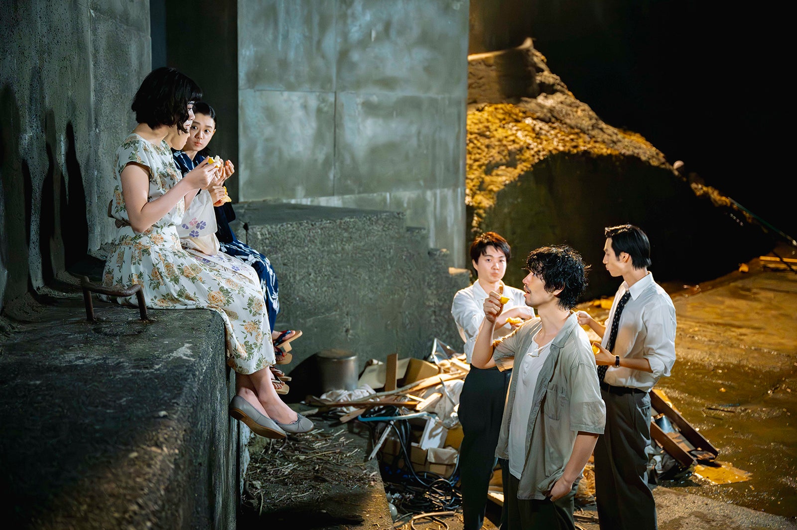 池田エライザ、神木隆之介、斎藤工、清水尋也「海に眠るダイヤモンド」第4話（C）TBSスパークル／TBS