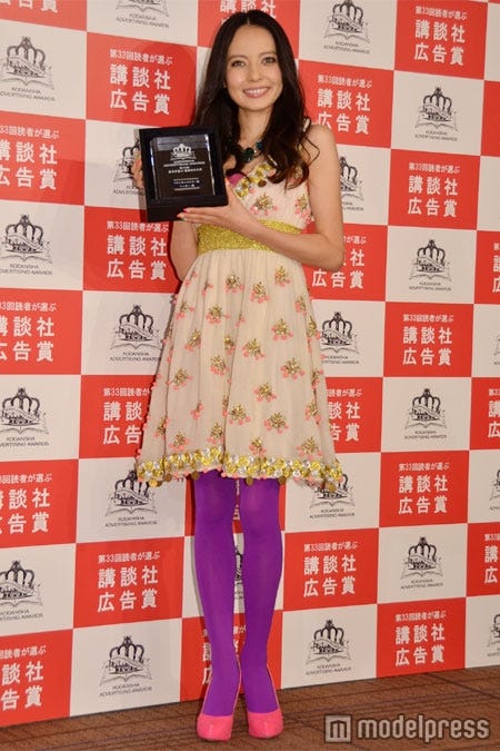 「ベストキャラクター賞」を受賞したベッキー