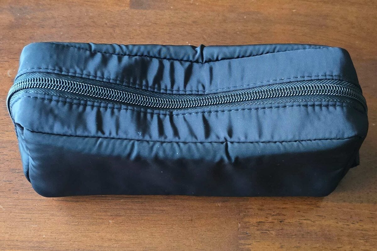 ポリエステルガジェットポーチ