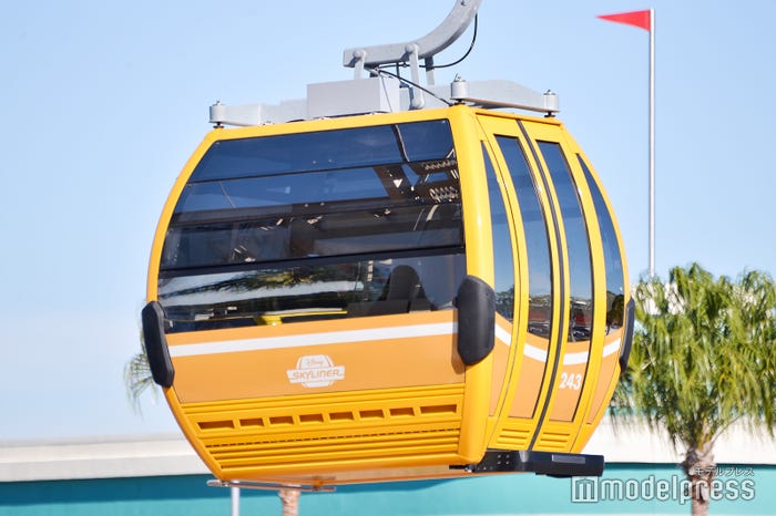 景色が観やすいキャラクターなしバージョン/ディズニー・スカイライナー(C)モデルプレス(C)Disney