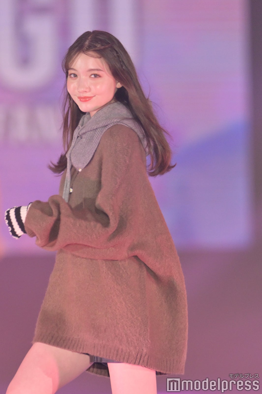 （C）モデルプレス