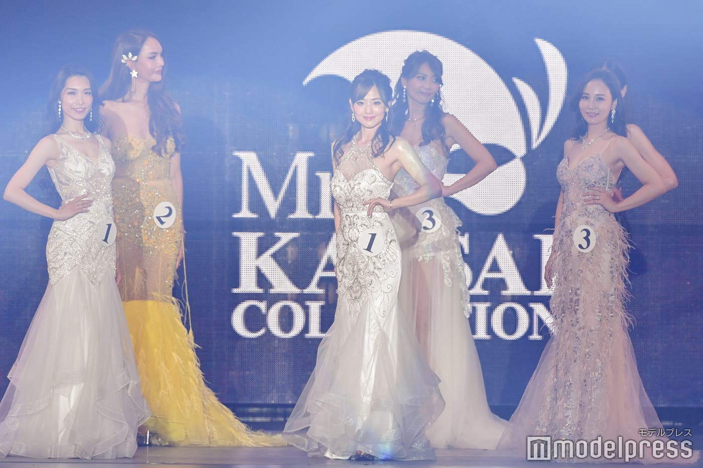準グランプリ (左から)古川三佳子、幸、青木安菜(C)モデルプレス
