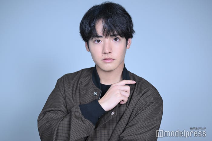 赤楚衛二/ヘアメイク:石川尋美、スタイリスト:壽村太一(C)モデルプレス