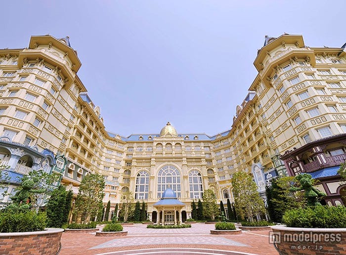 東京ディズニーランドホテル(C)Disney