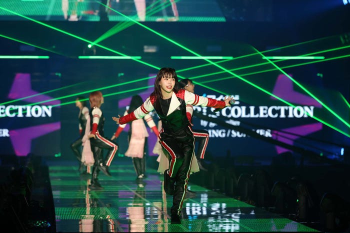 BiSH(C)マイナビ TOKYO GIRLS COLLECTION 2023 SPRING/SUMMER