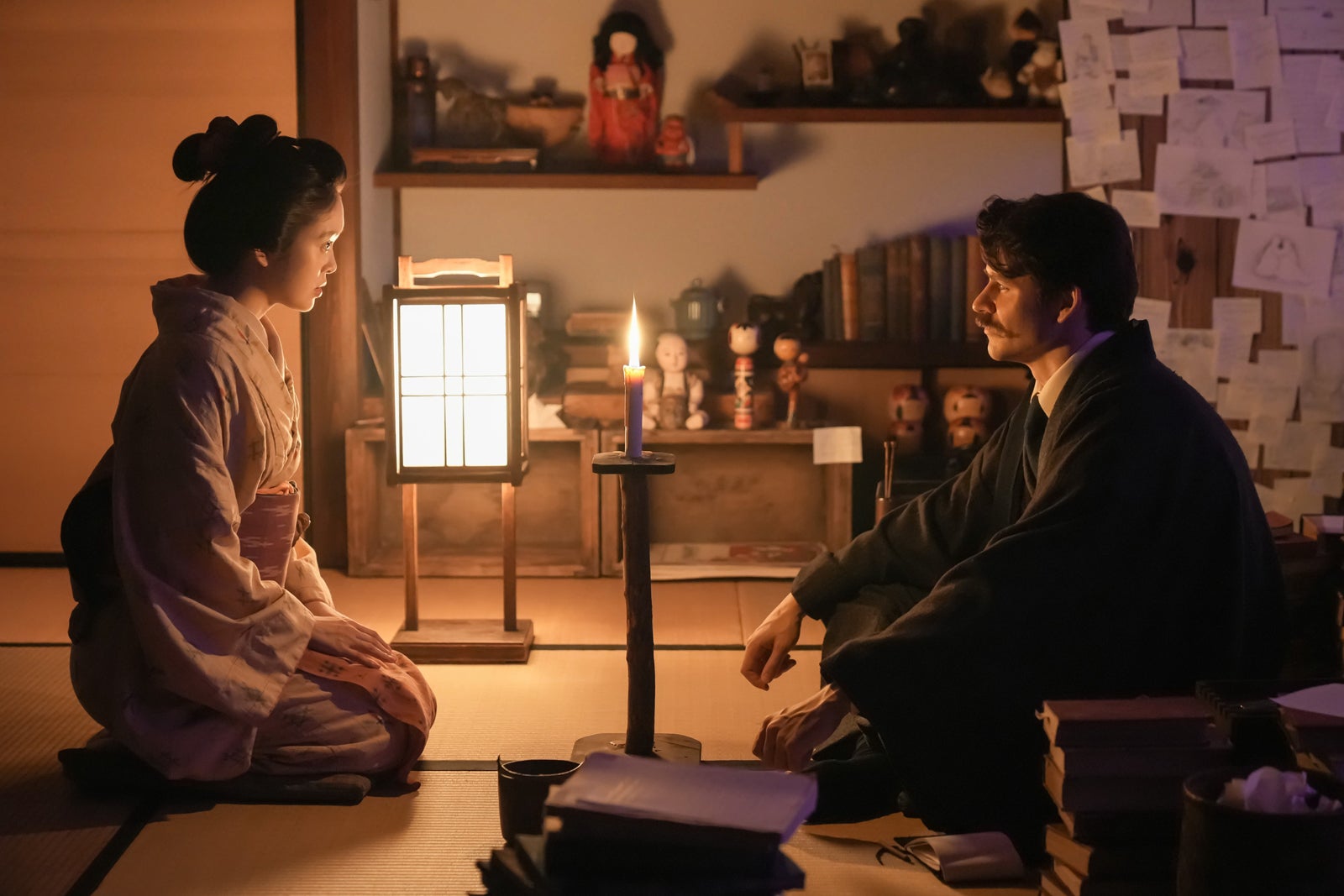 高石あかり、トミー・バストウ「ばけばけ」第59話（C）NHK