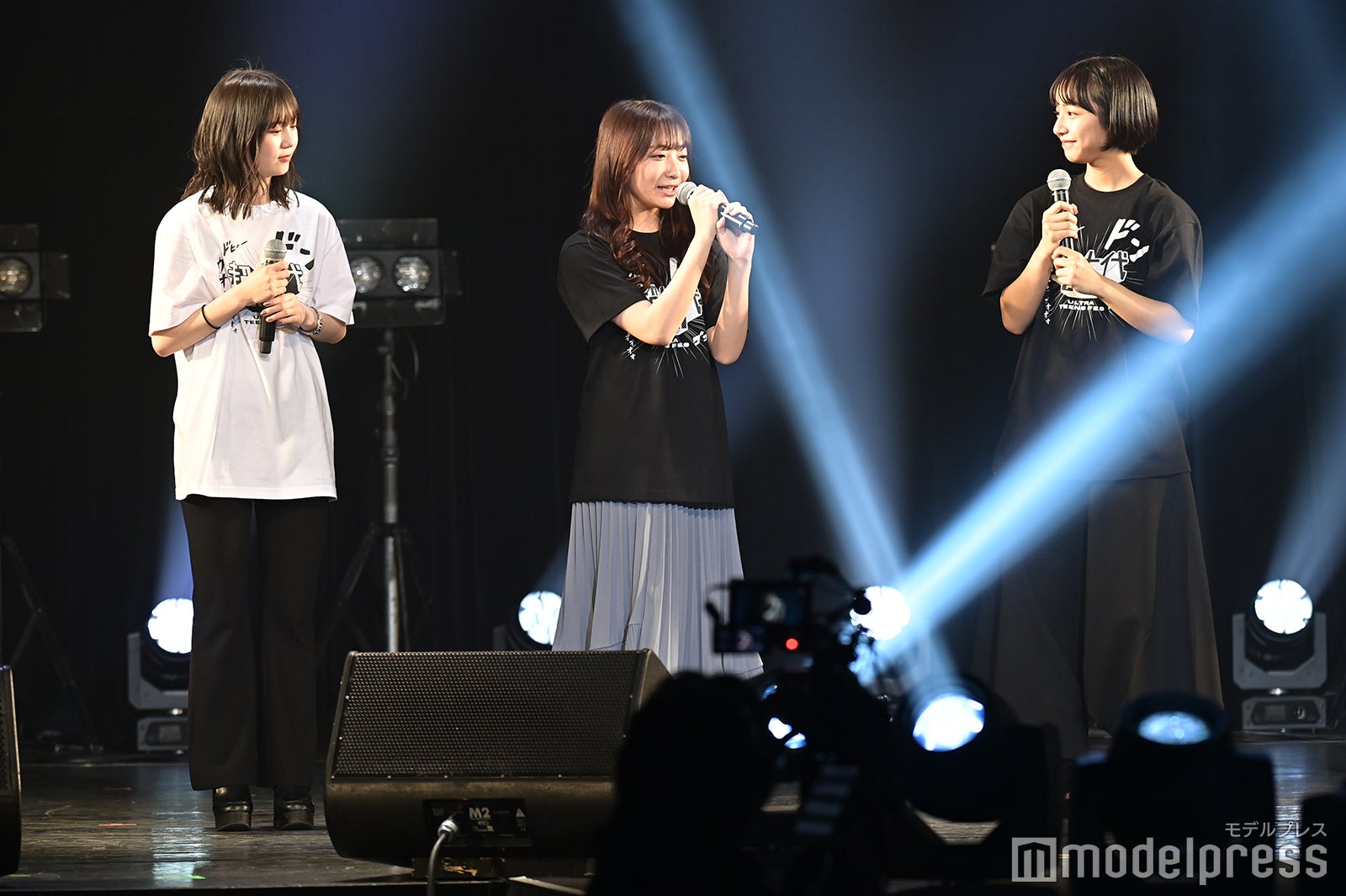 オープニングの様子（C）モデルプレス