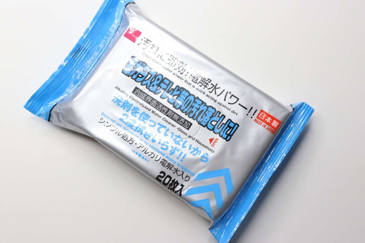 ダイソーのガラス＆家電用クリーナー