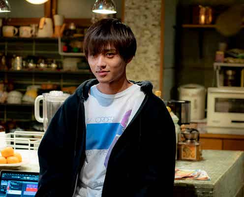 「夕暮れに、手をつなぐ」音(永瀬廉)、アリエル(内田理央)から迫られる「キスしたくなっちゃう」接近シーンに反響