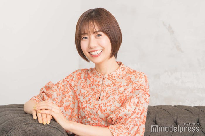 山崎夕貴アナ(C)モデルプレス