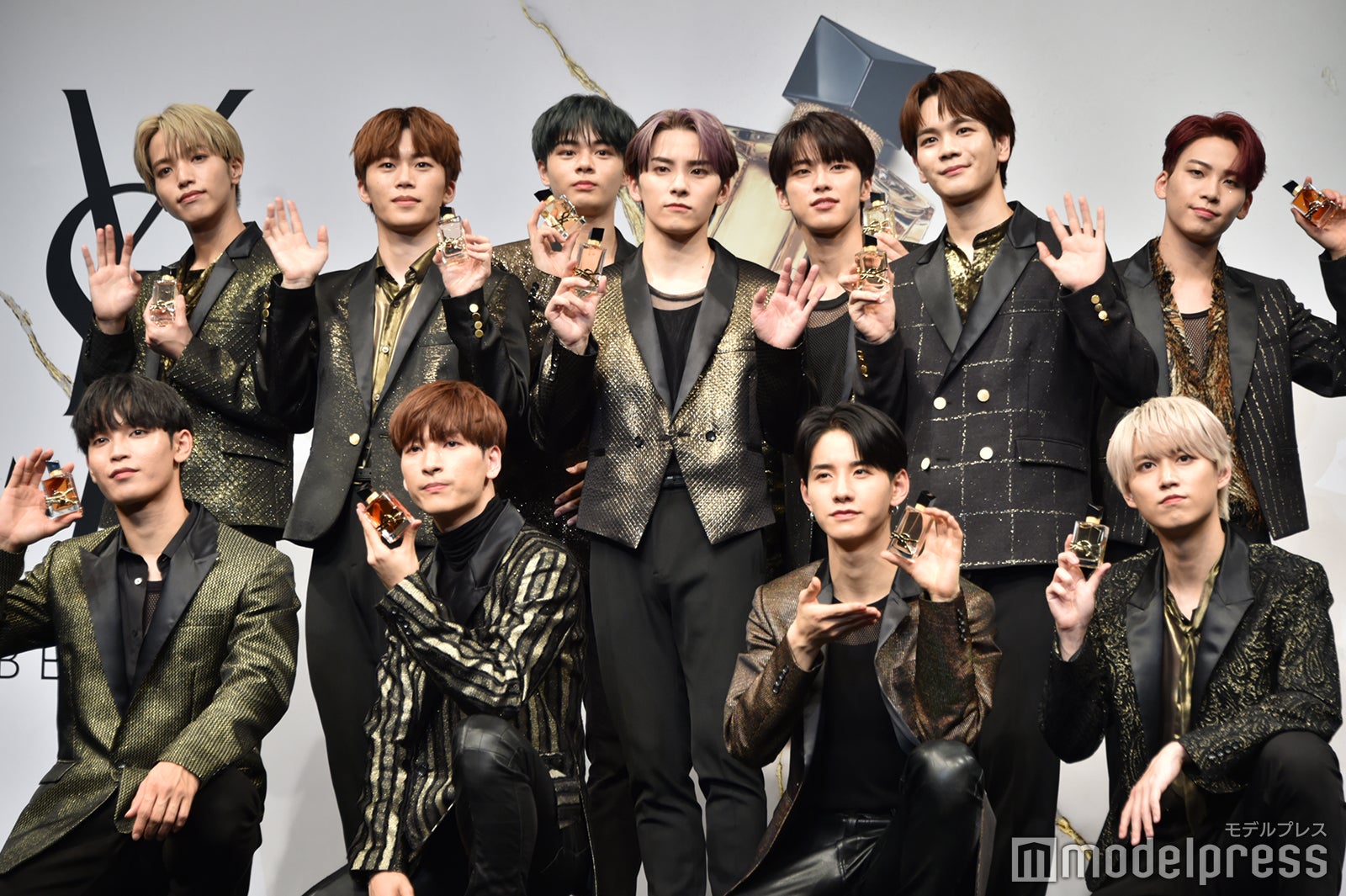 JO1（C）モデルプレス