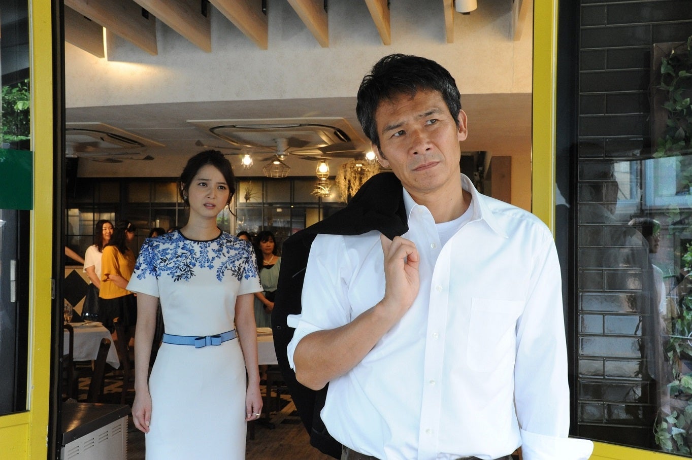 （左から）佐々木希、伊原剛志（画像提供：テレビ東京）