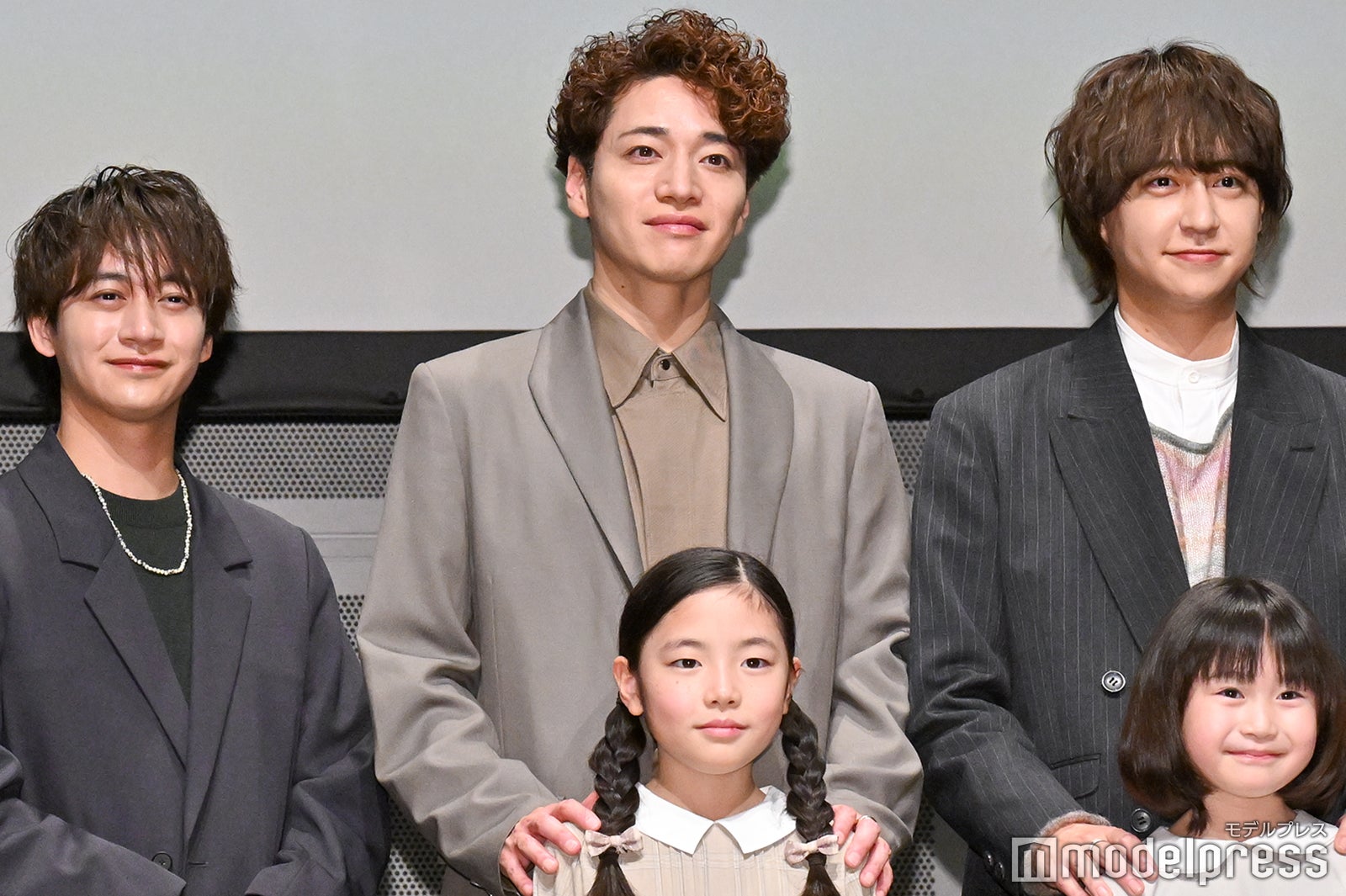 Hey! Say! JUMP八乙女光「3回書き直した」舞台テーマソング制作でのこだわり 藤井直樹の歌唱シーンに「うるっとくる」【⼩さな神たちの祭り】