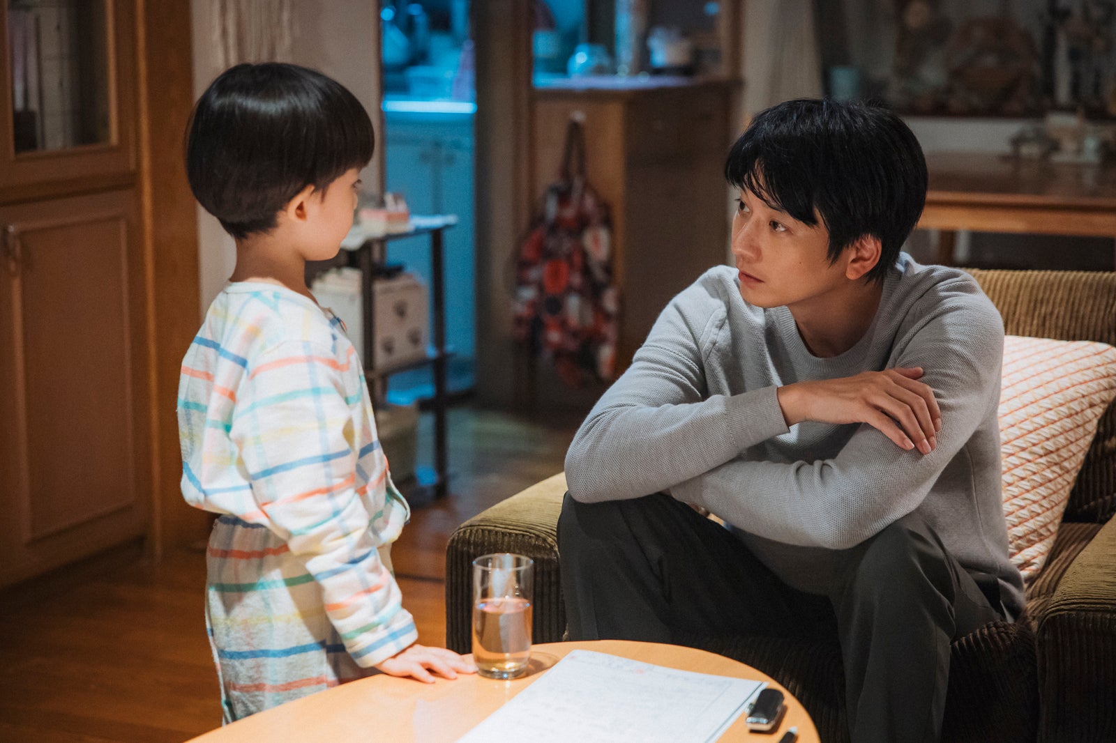 佐藤大空、向井理「ライオンの隠れ家」第9話（C）TBS