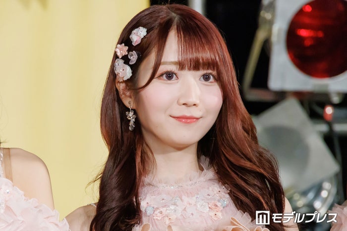 ＝LOVE大谷映美里、ショーパン×レッグウォーマーで美脚ライン際立つ「等身すごい」「春が待ち遠しい」と反響