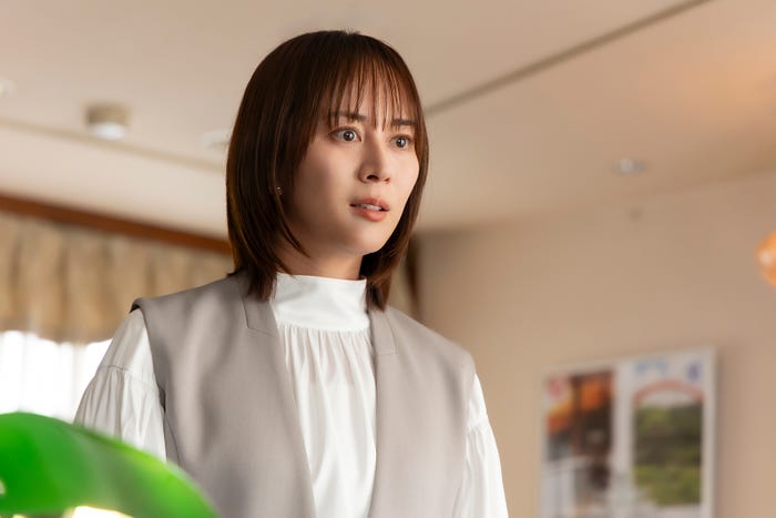 比嘉愛未「フォレスト」第3話(C)ABCテレビ