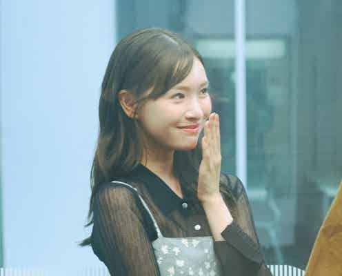 透け感でもう一歩オトナな雰囲気に♡ 着回し力抜群の「黒シアートップス」コーデ4選