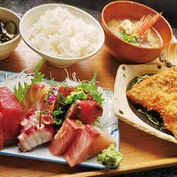 おさかな食堂定食3,058円／画像提供：夢タカラ