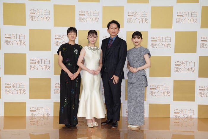 鈴木奈穂子アナウンサー、橋本環奈、有吉弘行、伊藤沙莉(提供写真)