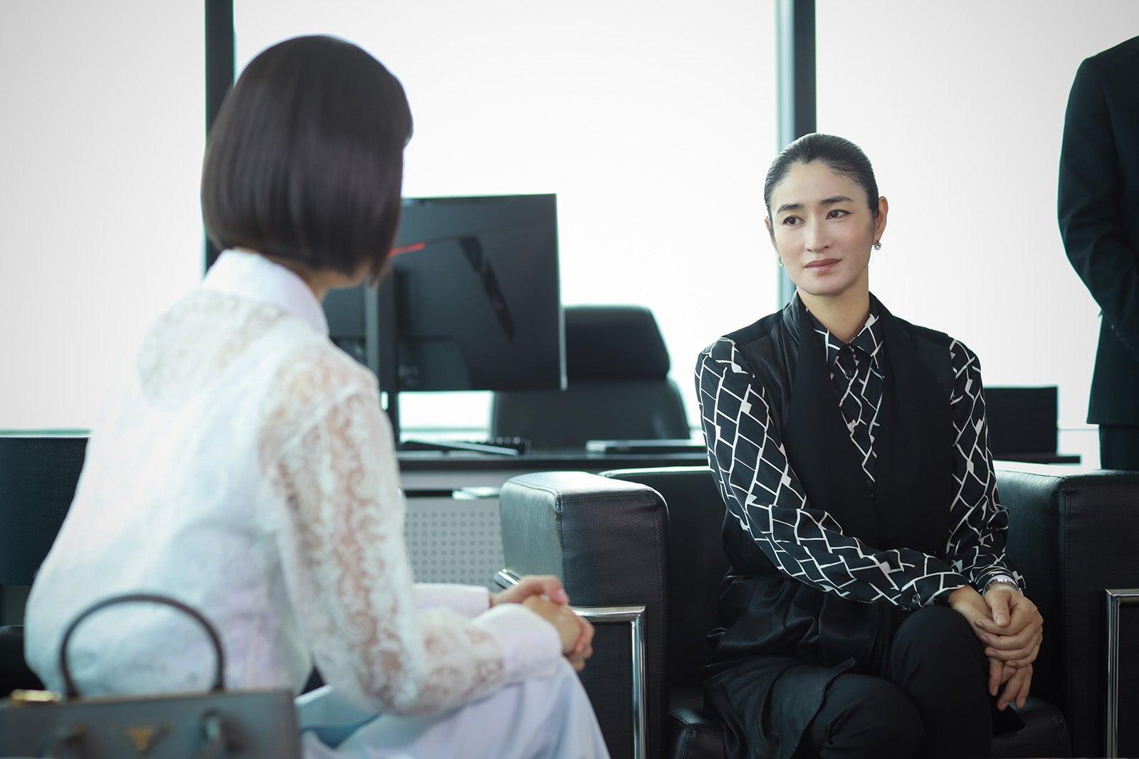 小雪「スカイキャッスル」第3話より（C）テレビ朝日