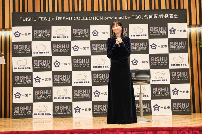 岡崎紗絵(C)BISHU COLLECTION produced by TGC 記者発表会