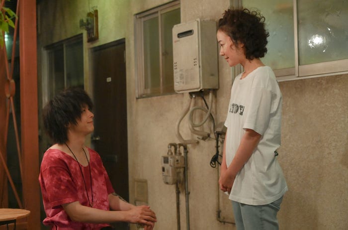 中村倫也、黒木華/「凪のお暇」第7話より(C)TBS