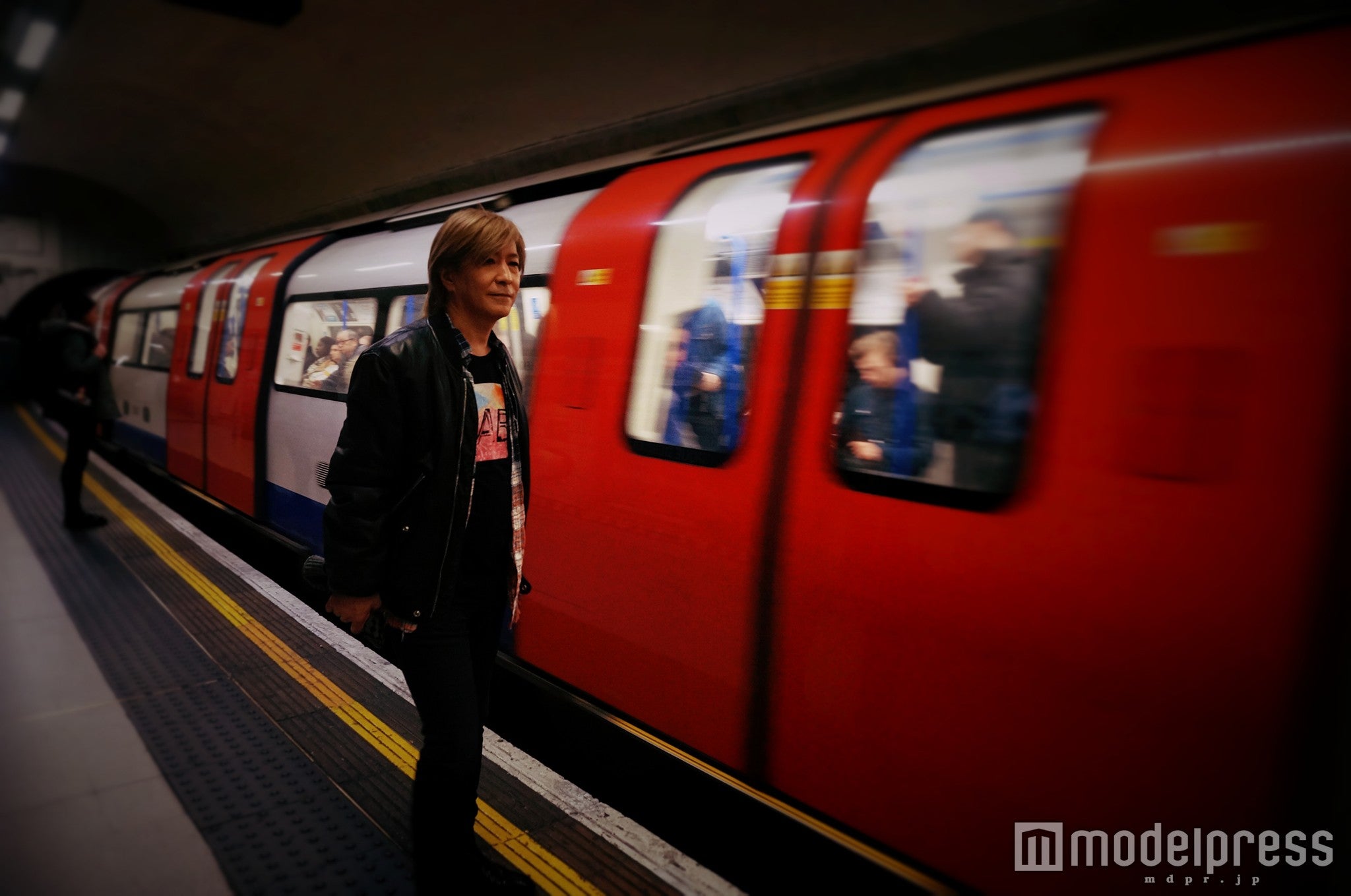 小室哲哉／地下鉄より