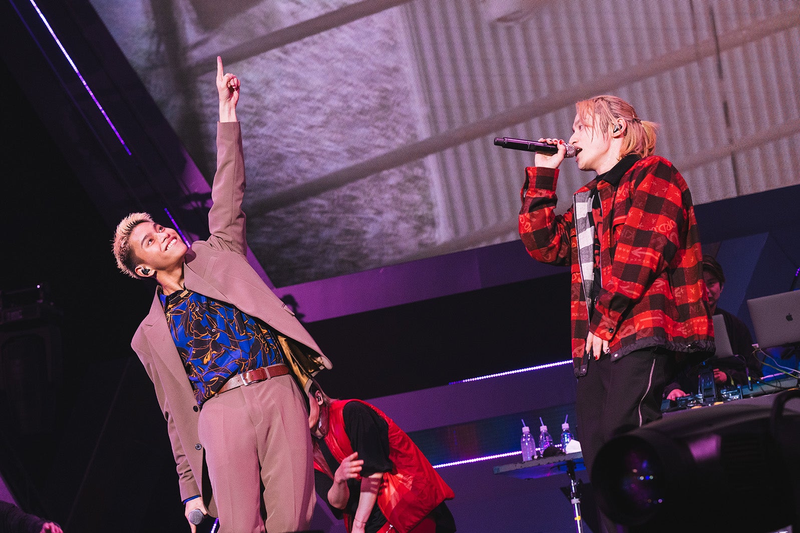 REIKO、SKY-HI「D.U.N.K. Showcase」有明アリーナより （提供写真）