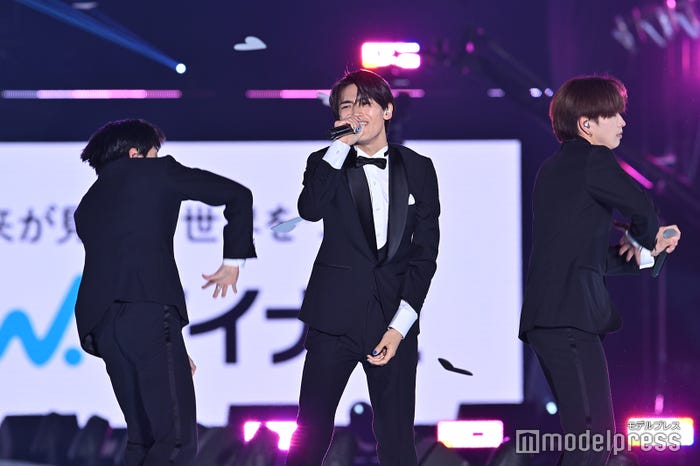 WATWING(C)モデルプレス