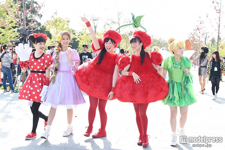 ハロウインパレードにも参加したももいろクローバーZ