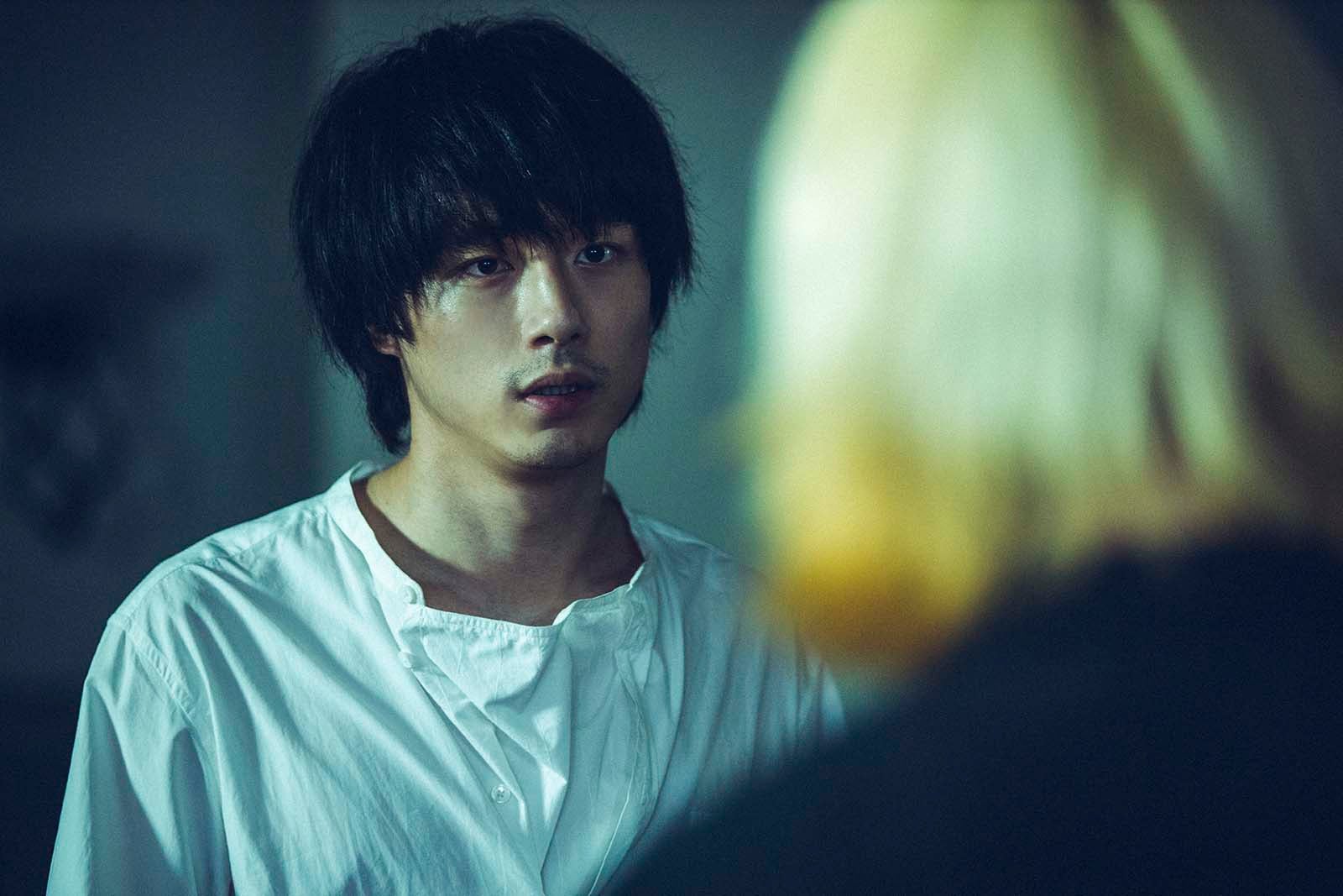 坂口健太郎 赤楚衛二主演 ヒル Blu-ray BOX〈4枚組〉 坂口健太郎 赤楚衛二主演 ヒル Blu-ray BOX〈4枚組〉
