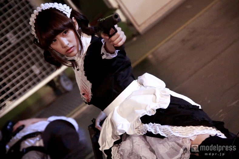 初のアクションシーンに挑戦した山本美月（c）2014 枢やな／スクウェアエニックス（c）2014 映画「黒執事」製作委
