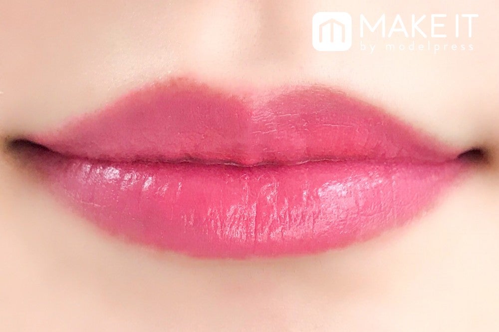 LAURA MERCIER／ルージュ エッセンシャル シルキー クリーム リップスティック／10 使用 (C)メイクイット